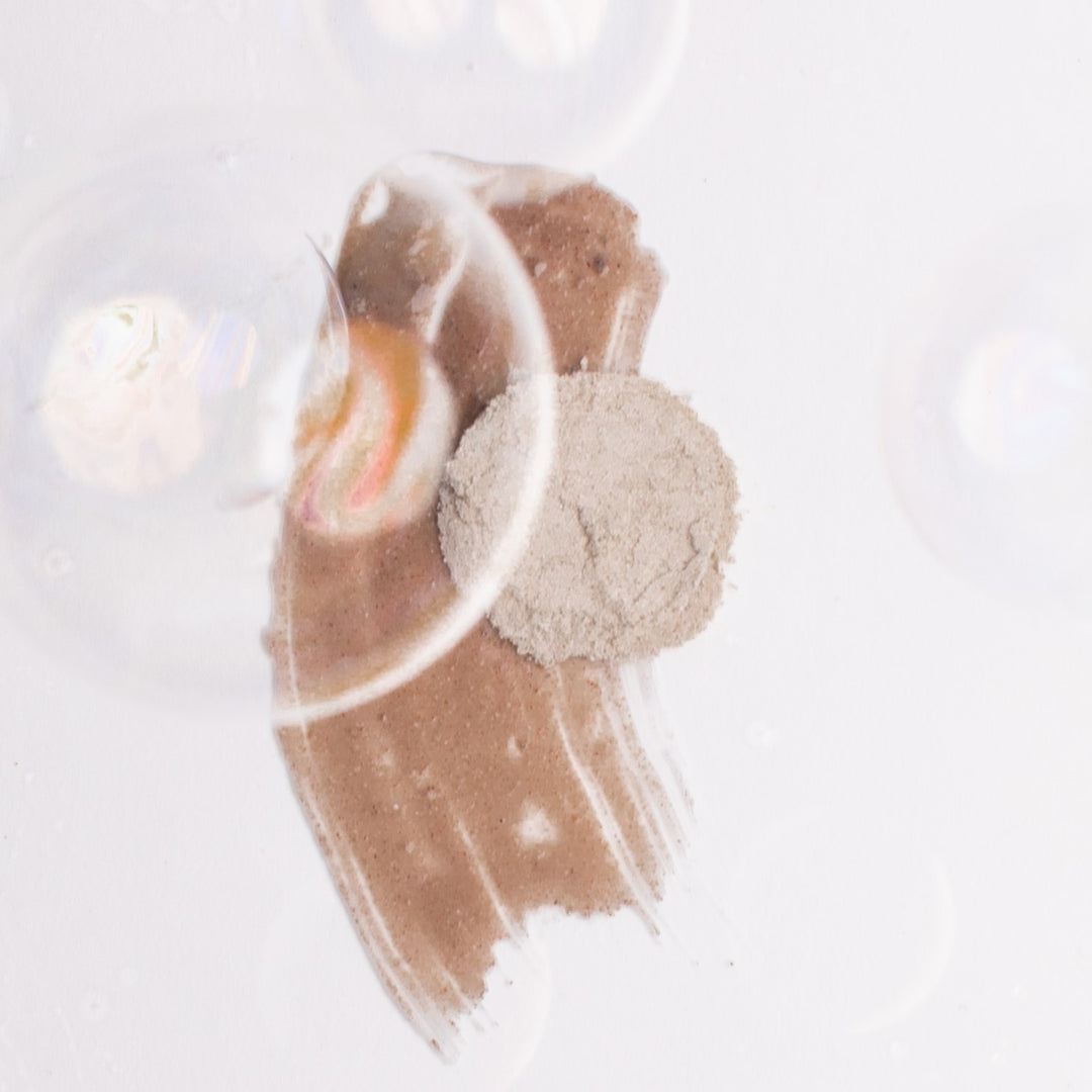 Texture of CALM cleansing capsules is light, airy water-free powder, smooth, gentle cleansing foam that has bubbles